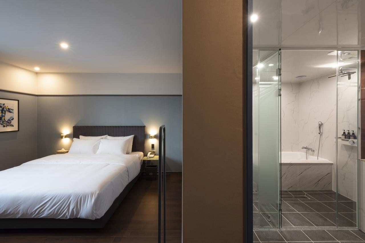 Brown-Dot Hotel Gupo Busan Luaran gambar